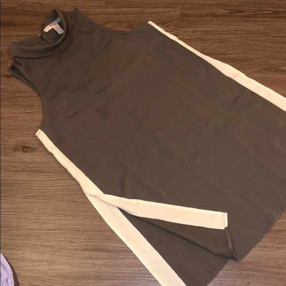 Beautiful contemporary tunic top - Picture 1 of 2